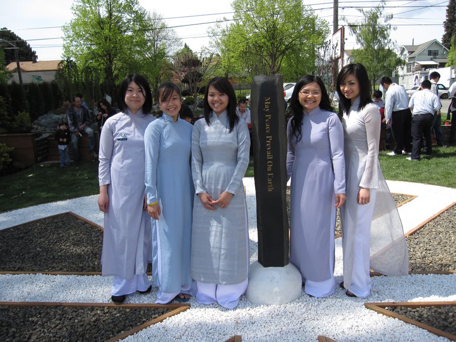 dharma-wheel-and-peace-pole-21