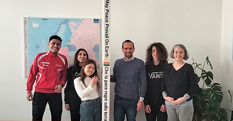 Eight Language Peace Pole at Liceo Scientifico A. Volta, in Torino – ITALY